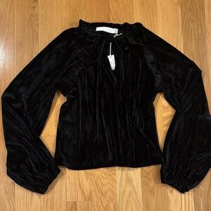 Rachel Parcell Elegant Black Velvet Blouse